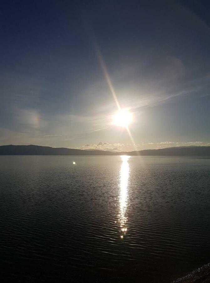 Et Larum Peštani Dış mekan fotoğraf